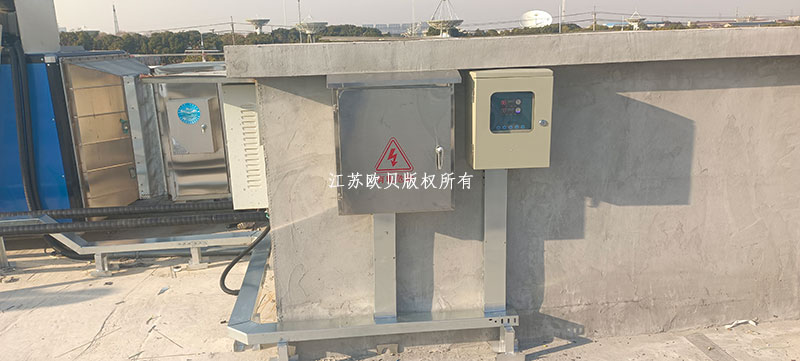 太倉小學太陽能空氣能熱水集成系統工程